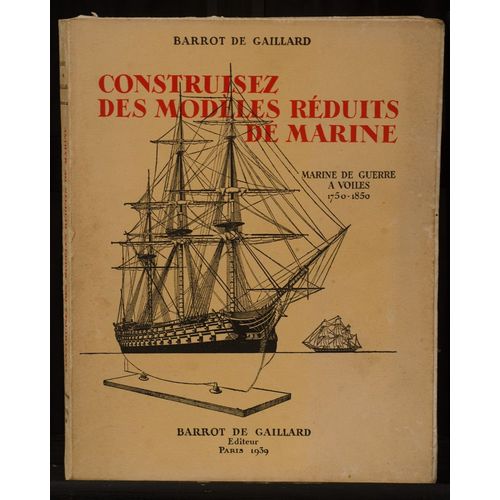 Construisez De Modèles Réduits De Marine