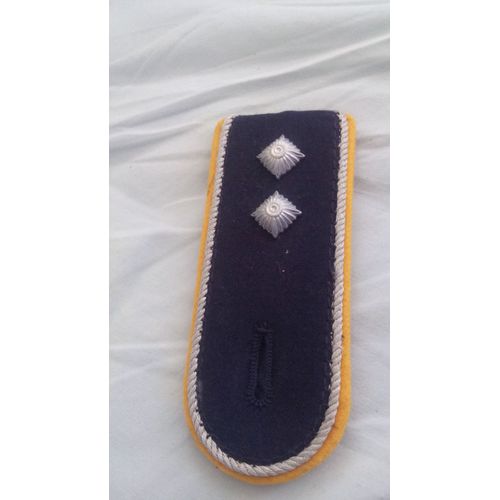 1 Fourreau D'épaule Oberleutnant