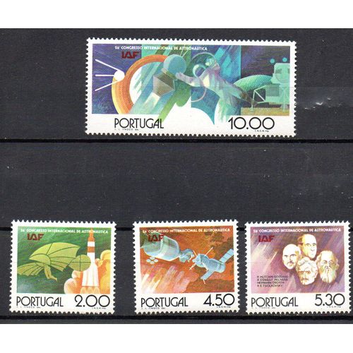 Portugal- Série Complète De 4 Timbres Neufs- Espace- Congrès De 1975