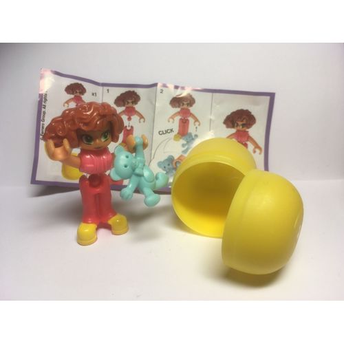 Fille Avec Peluche - Kinder Surprise Infinimix