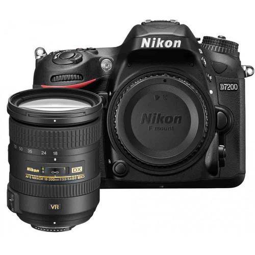 Nikon D7200 + 18-200mm VR II