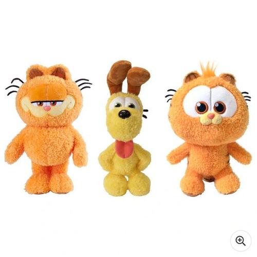 Garfield 20cm Plush Assorted Styles 1 Supplied