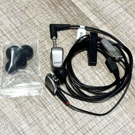 Ecouteurs Blackberry Logo Porsche Design Jack 3,5 Mm Noir Avec Micro