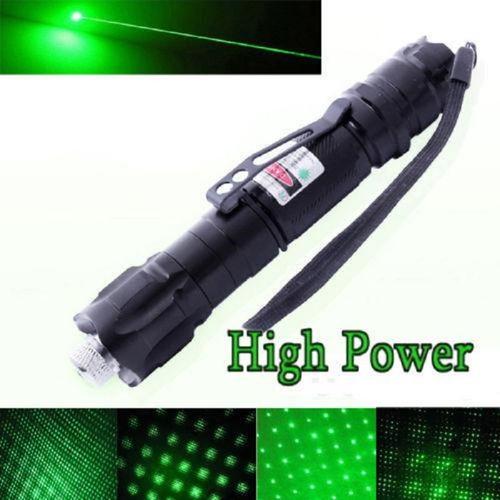 Ultra PowerNight Pointeur laser vert stroboscope  1mw+batterie+chargeur 