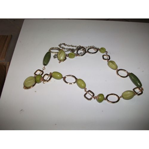 Collier De Perles Vert
