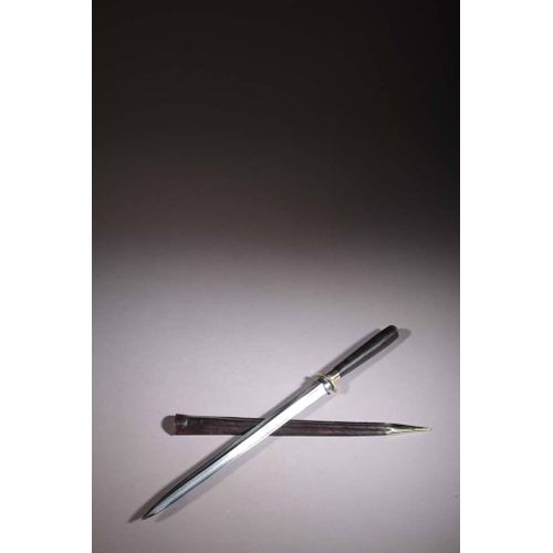 Grand Stylet Corse Manche En Ébène Lame Cruciforme