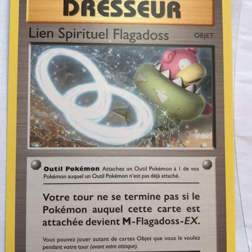 Carte Pokemon De La Série Évolutions Dresseur Lien Spirituel Flagadoss 86/108