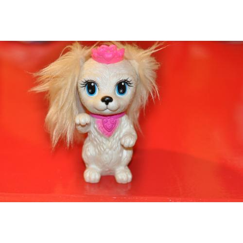 Figurine Chien Blanc Avec Couronne Mattel