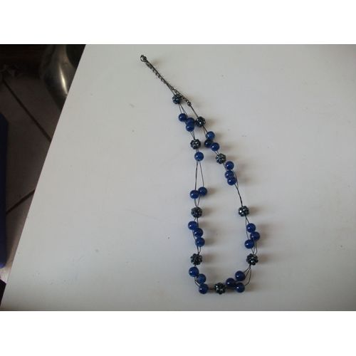 Collier De Perles Bleu Foncé