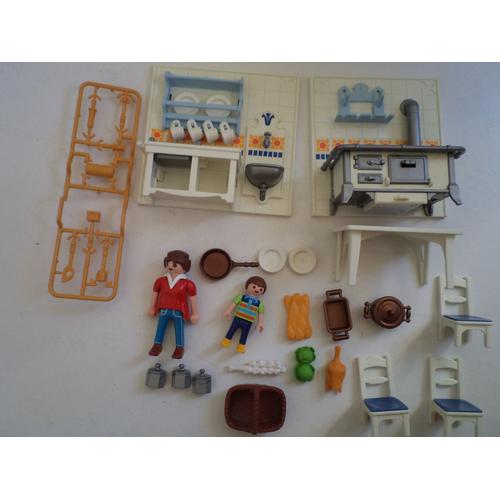 Playmobil Dollhouse 5317 - Famille / Cuisine traditionnelle
