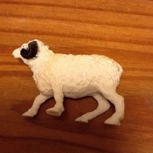 Figurine Mouton Blanc