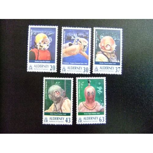 Aurigny Alderney 1998 Club De Plongeé Casques De Scaphandres Yvert N º 116 / 20 ** Mnh (Número Del Objeto: #417506707)