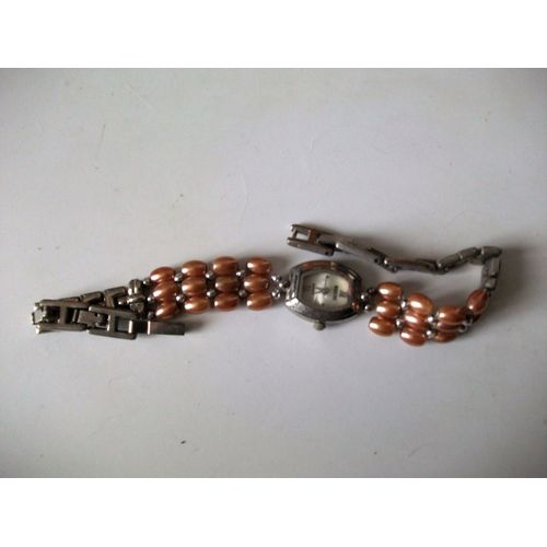 Bracelet Montre Avec Des Perle Marron