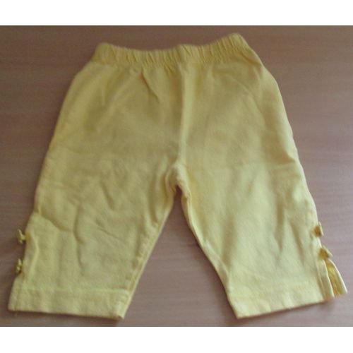 Pantacourt Fillette Jaune (Hauteur 34cm) - Petites Fentes Côté Agrémentées De 2 Boutons Fleurs - Taille 2ans - 95%Coton/5%Élasthanne - Ancien Mais Peu Porté