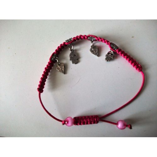 Bracelet De Cuir Rouge Avec Des Charms