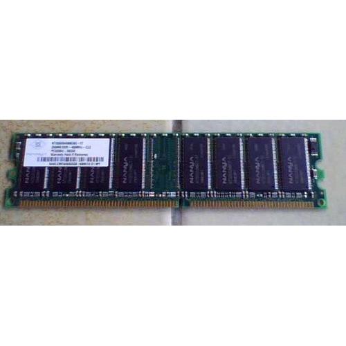 HP Nanya Barette Mémoire - 256 MB - Nombre de broches inconnu - DDR - 400 MHz / PC3200U - 30330 - (NT256D64S88CDG-5T)