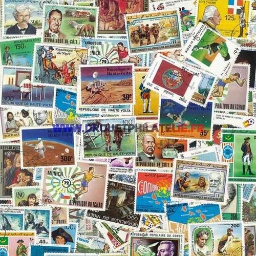 Communaute Francaise Du Monde Entier - Series Completes - Lot De 100 Timbres Differents