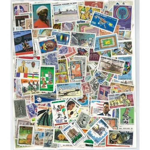 Communaute Francaise 700 Timbres Differents Neufs