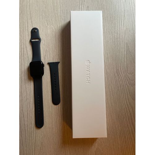 Apple Watch Series 8