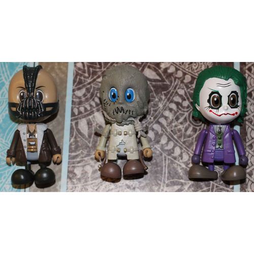 3 Figurines Cosbabies De L'epouvantail, De Bane Et Du Joker