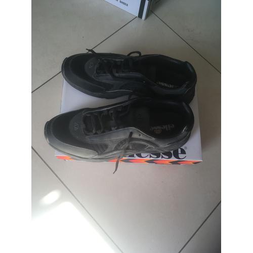 Basket Ellesse Neuf Sous Emballage Carton  - 46