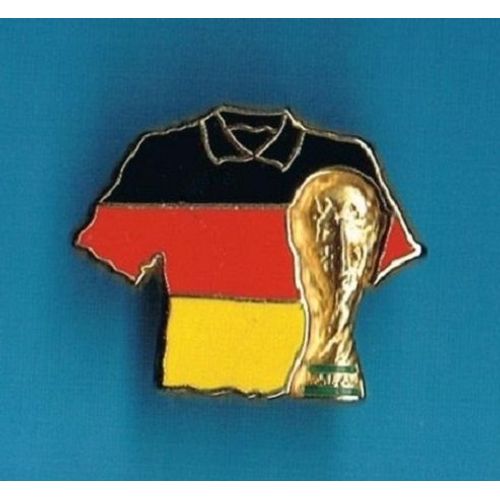 11245 // 1 Pin's : Maillot De L' Allemagne 2014 Champion Du Monde . (Arthus Bertrand ©1974 Fifa ¿)