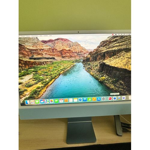 Apple iMac 24" M1 - Ram 8 Go - DD 256 Go