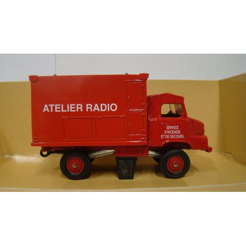 Camion De Pompier Simca Unic Shelter Réf V4108 -Verem