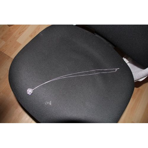 Sautoir Pendentif Boule