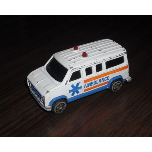 Voiture-Fourgon "Ambulance" N°279/234-Majorette