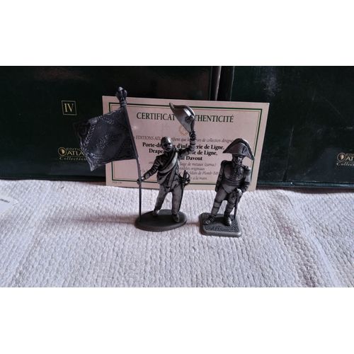 Mhsp Atlas La Grande Armée Napoléon 2 Figurines Maréchal Davout Et Porte Drapeau Infanterie De Ligne