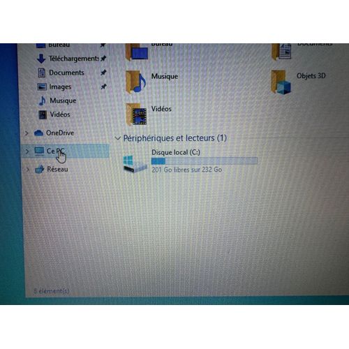 Dell Inspiron 11z 1110 - 11" Intel Genuine U4100 - 1.3 Ghz - Ram 2 Go - DD 240 Go