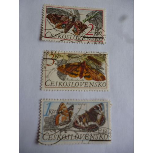 Lot De 3 Timbres Tchécoslovaquie :Papillons De Nuit.