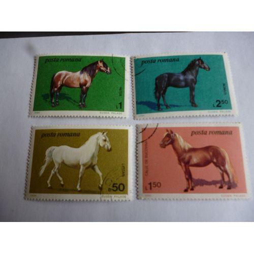 Timbres Roumanie 1984 :Lot De 4 Chevaux.