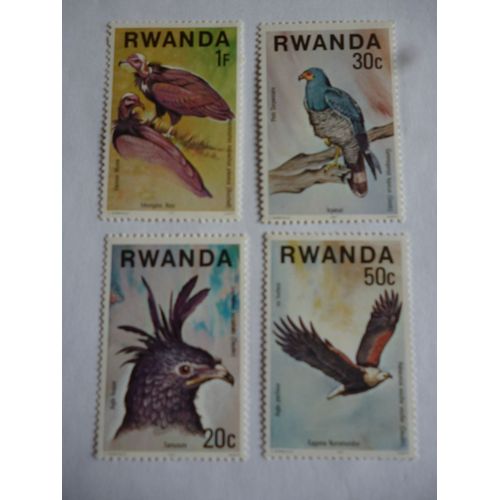 Lot De 4 Timbres Rwanda :Aigle Huppé,Vautour Moine,Petit Serpentaire,Aigle Pêcheur.
