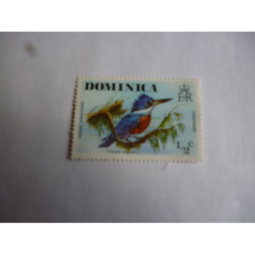 Timbre Dominica :Martin-Pêcheur.