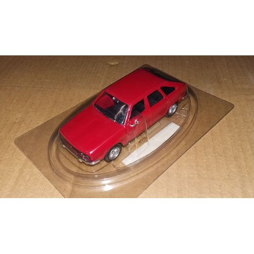 Norev - Renault 30, R30 Ts Rouge 1:43-Norev