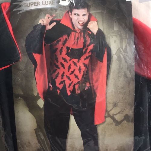 Deguisement Vampire Adulte Model Super Luxe 