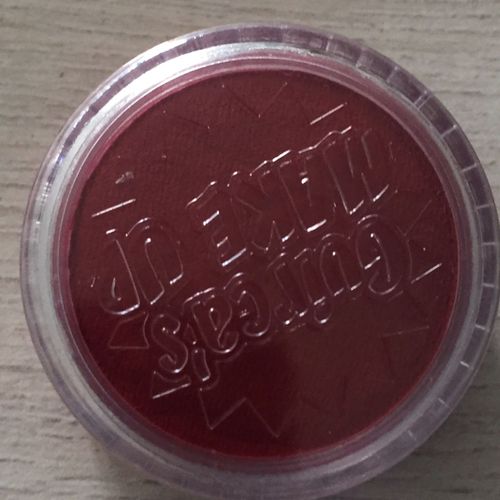 Creme De Maquillage Rouge