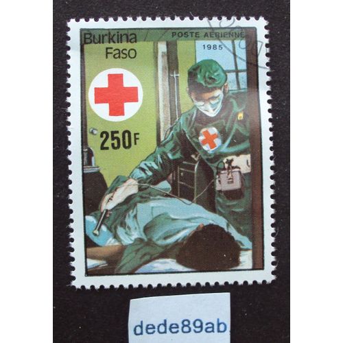 Burkina Faso..  250f Sauveteur De La Croix Rouge . Oblitéré Used Stamp.