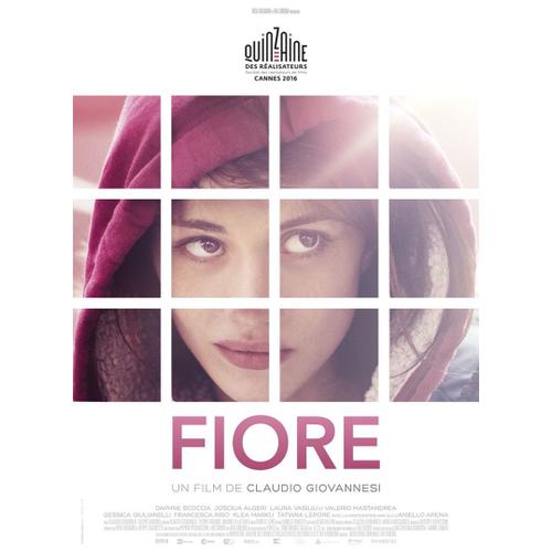 Fiore - Véritable Affiche De Cinéma Pliée - Format 120x160 Cm - De Claudio Giovannesi Avec Daphne Scoccia, Josciua Algeri, Valerio Mastandrea, Laura Vasiliu, Aniello Arena, Gessica Giulianielli - 2017