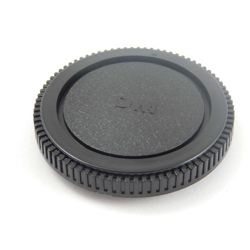 vhbw Bouchon de boîtier compatible avec Olympus E510, E520, E620, OM-1, OM-10, OM-2, OM-4, OM-4TI appareil photo, APRN - plastique, noir