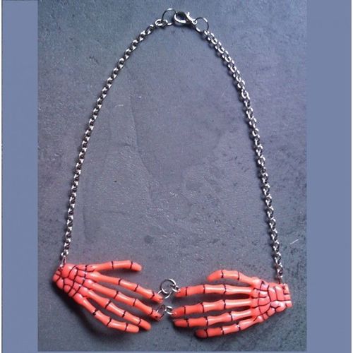 Collier Main Squellette Orange Pin Up Rockabilly Gothique