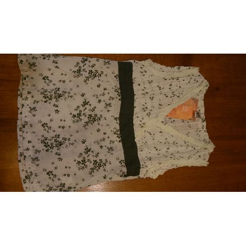 Blouse/Chemise Basic-One 10 Ans Blanc Cassé/Vert Neuve