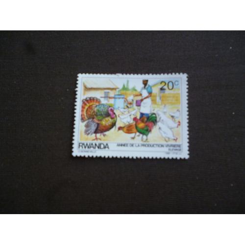 Timbre Rwanda 1985:Année De L'agriculture Vivrière:Élevage.