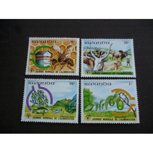 Lot De 4 Timbres Rwanda:Journée Mondiale De L'alimentation:Apiculture,Pisciculture,Élevage,Avocatier.