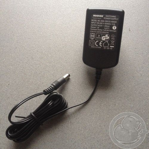 Chargeur aspirateur balai Hoover, 48006269