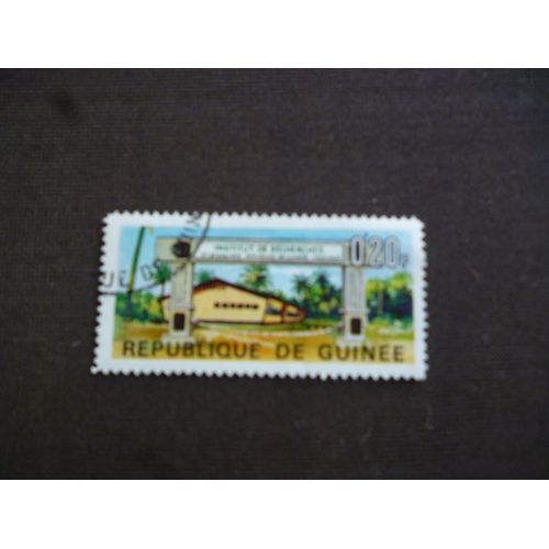 Timbre Guinée :Institut De Recherches Et De Biologie Appliquée.