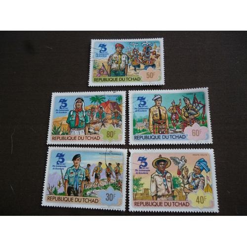 Lot De 5 Timbres Tchad 1983:75ème Année Du Scoutisme