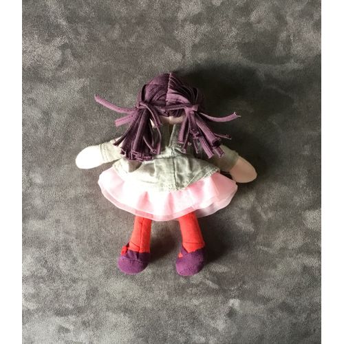 Doudou Poupée Fille rose rouge chaussures violettes 18 cm Jacadi